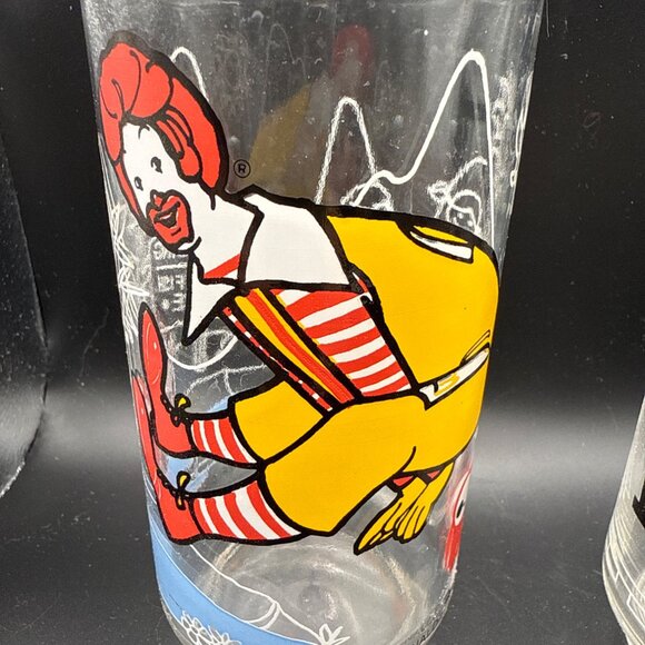 2 VTG McDonalds Issue 1977  McDonaldland Ronald + Hambuglar collector’s glasses - Picture 4 of 5